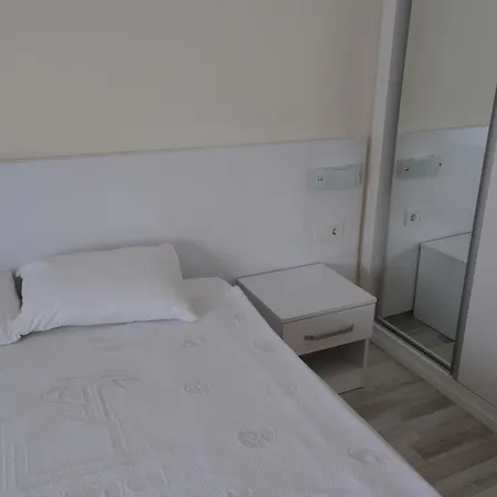 Pekay Sunset Suites *